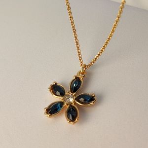 Collar Bright Flowers Azul