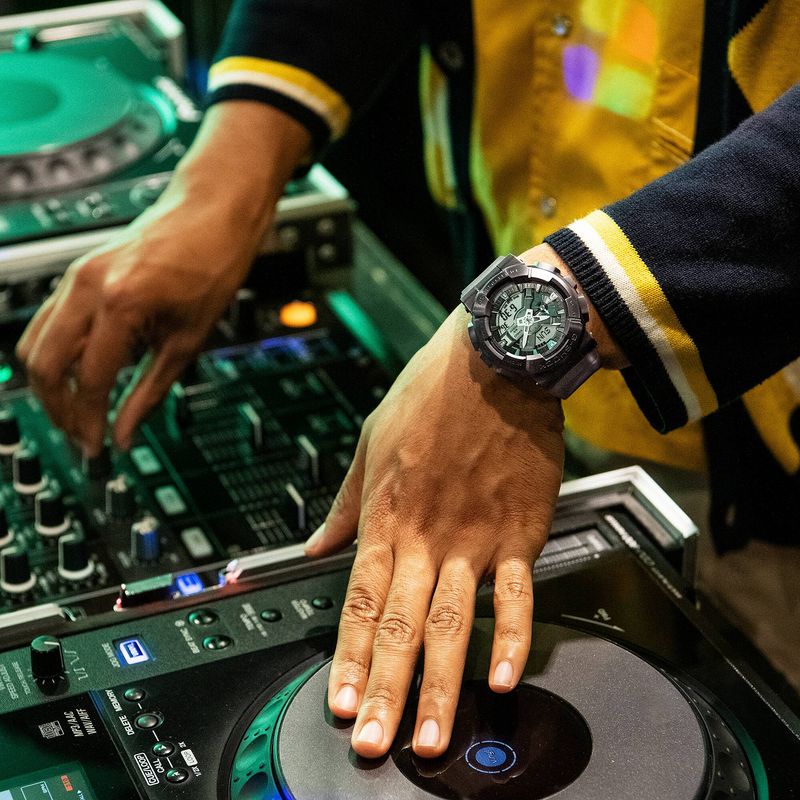Reloj_Casio_GM-110MF-1A_H